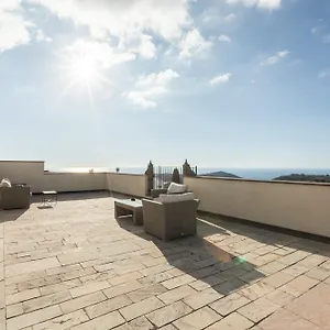 3* Hotel Maison